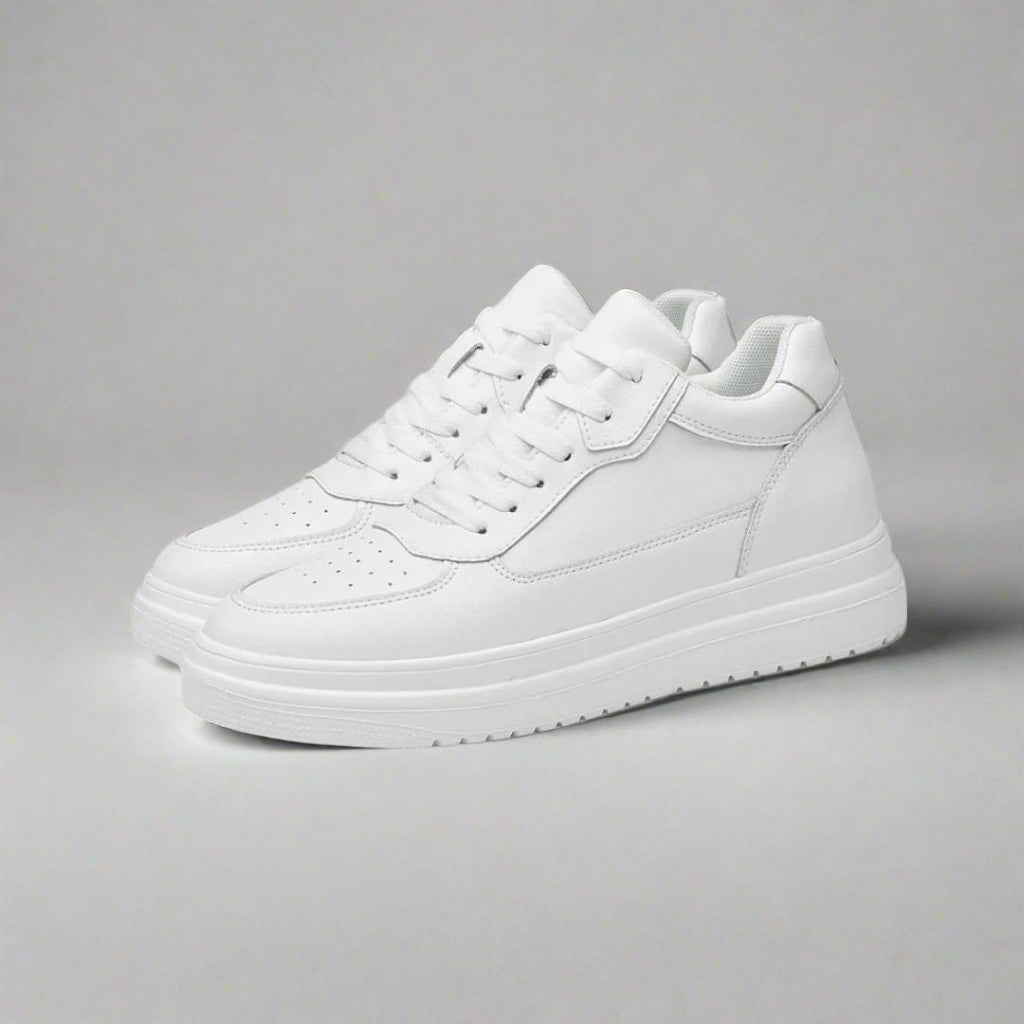 Sneakers Stijlvol Verhoogd Ontwerp – Bep