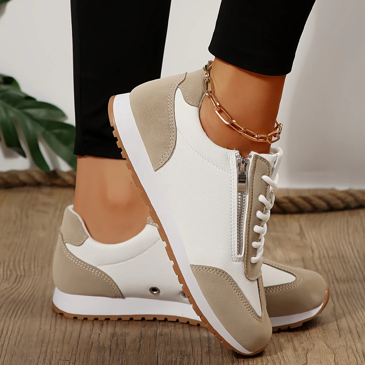 Vetersneakers Trendy Contrastdetails & Gripzool – Ellaine