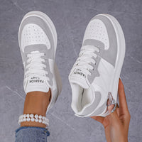 Grijs
