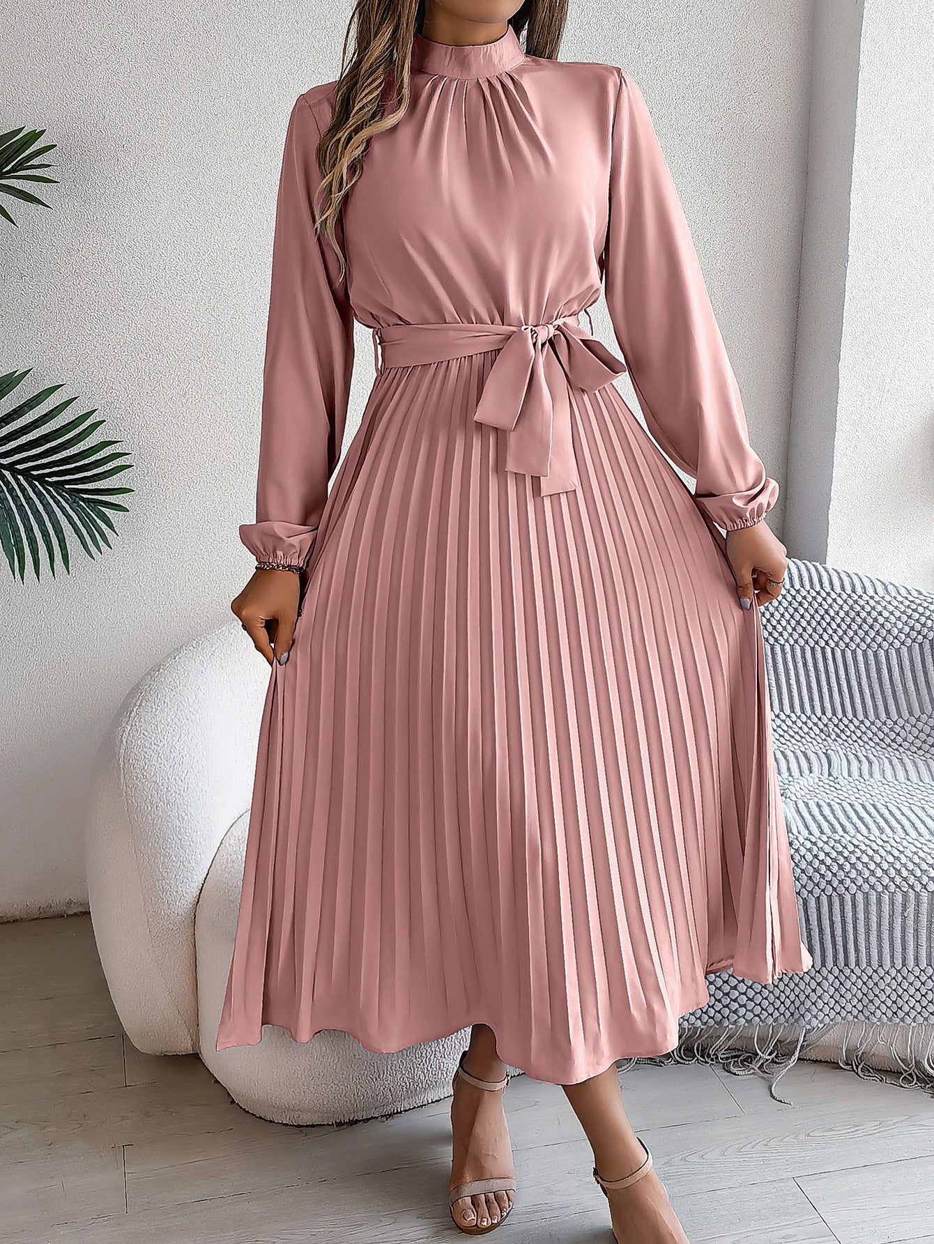 Damesjurk Elegante Opstaande Kraag & Geplooide Rok – Aleida