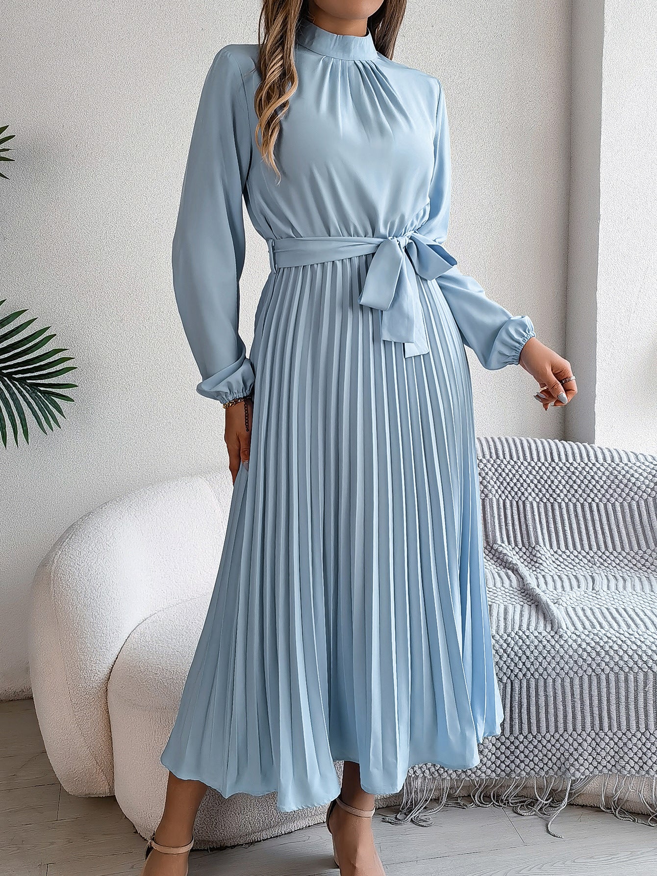 Damesjurk Elegante Opstaande Kraag & Geplooide Rok – Aleida