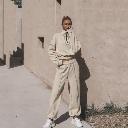 Sportieve Trainingspak Trendy Design – Livie