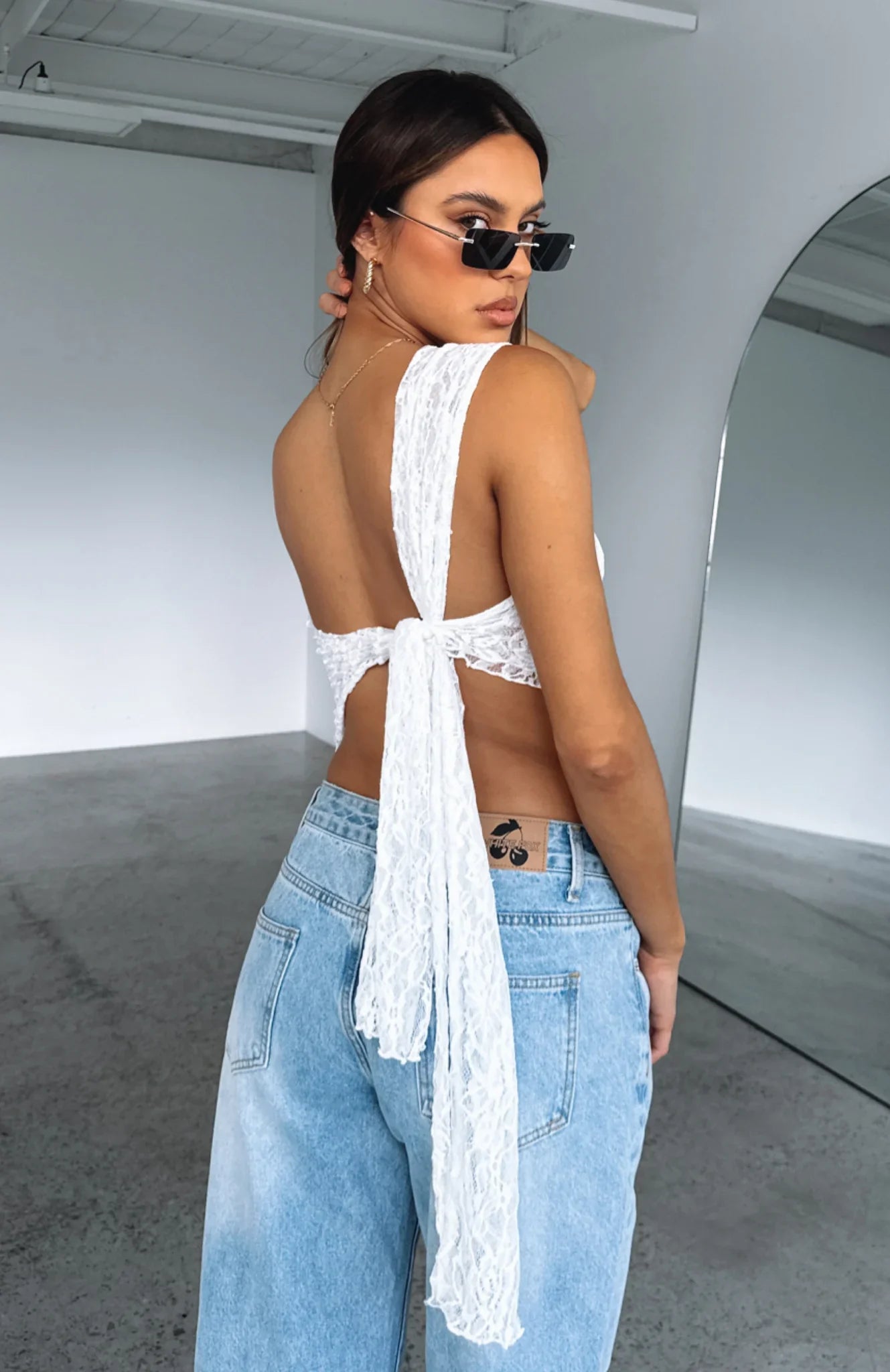 Lace Top Elegant Design met Korte Mouwen – Olivia
