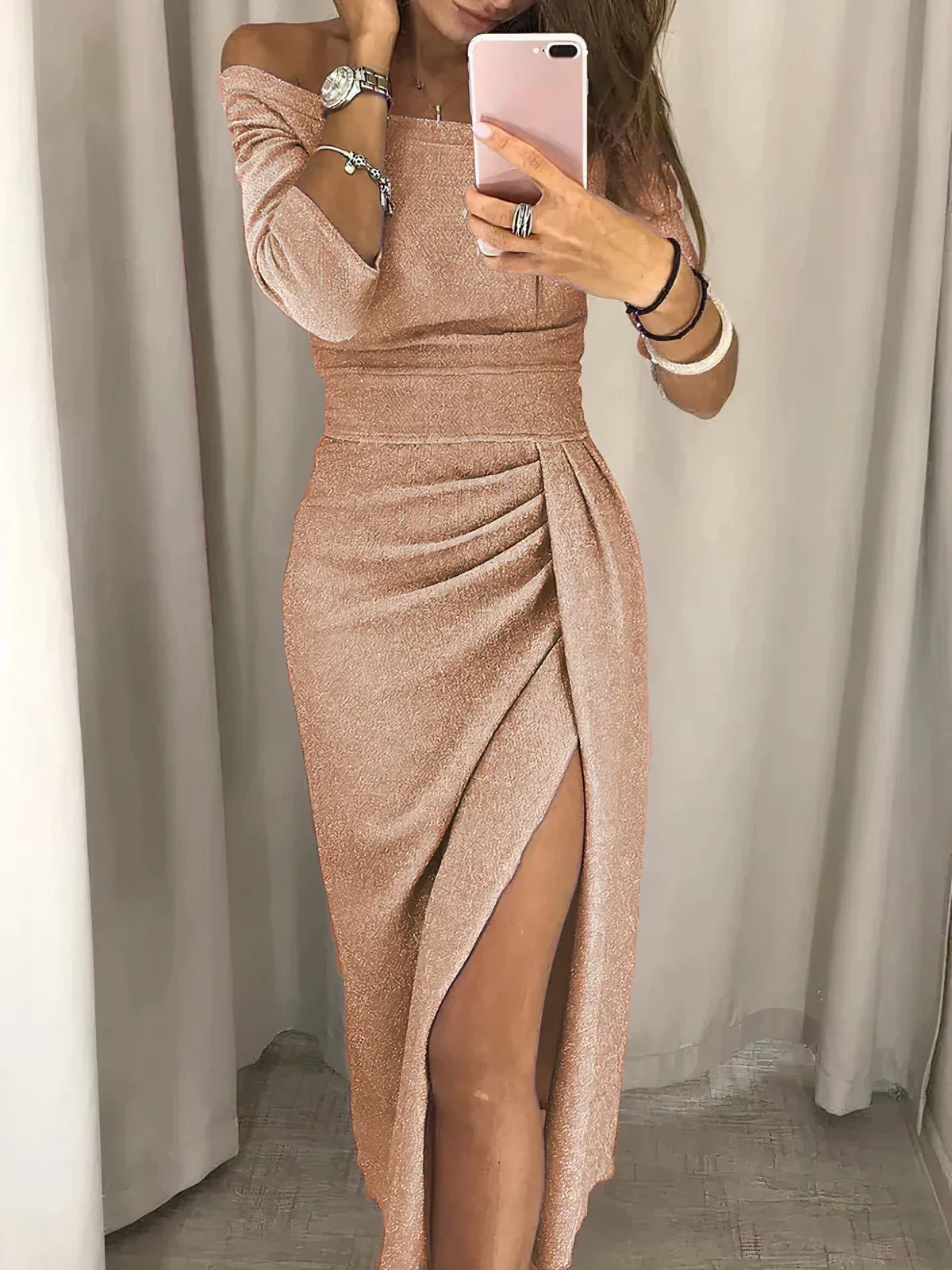 Jurk Elegante Split met Luxe Stof – Kristi